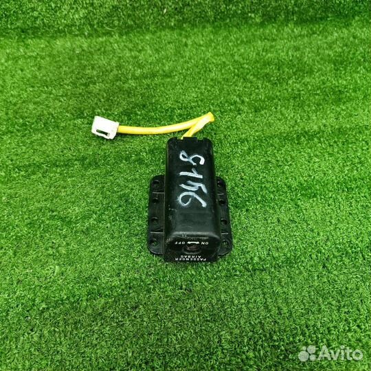 Блок управления подушками безопасности Mitsubishi