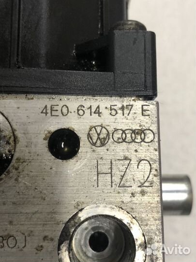 Блок ABS Audi A8 D3 4.2 4E0910517A 4E0614517E