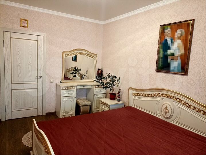 2-к. квартира, 65 м², 8/10 эт.