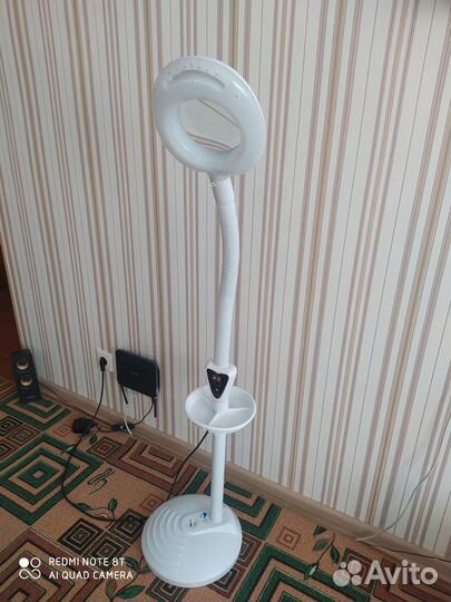 Лампа лупа напольная