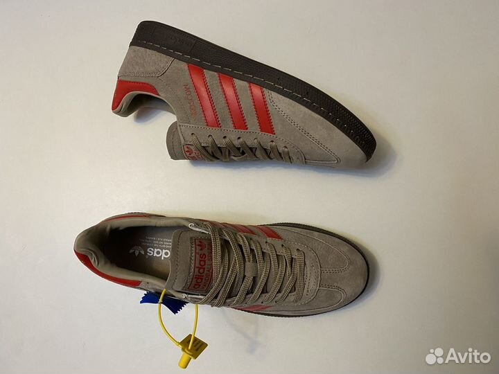 Кроссовки adidas Moscow