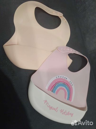 Нагрудник детский силиконовый