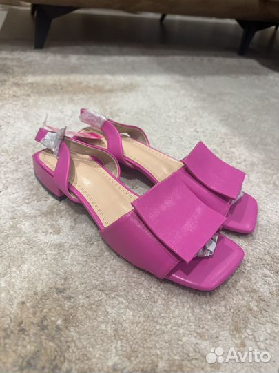 Босоножки 38 фуксия