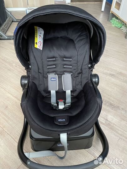Автокресло Chicco Auto-Fix-Fast