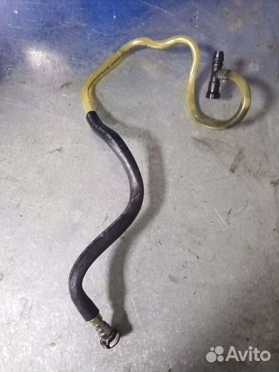 Трубка топливная Renault Megane3 Scenic3