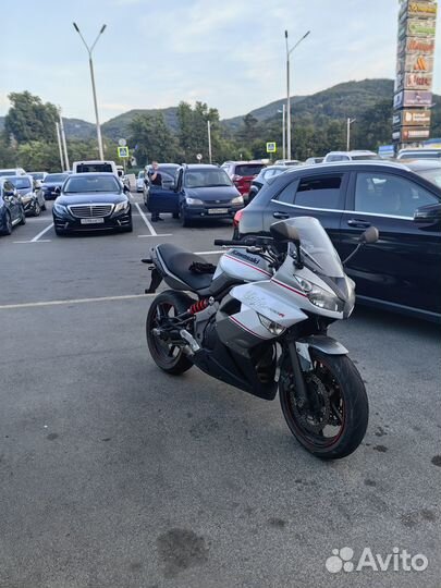 Продам мотоцикл Kawasaki ninja 400