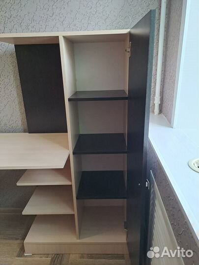 Письменный стол