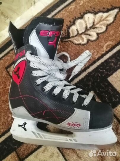 Коньки хоккейные efsi