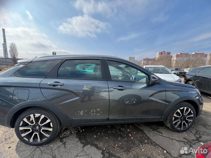LADA Vesta Cross 1.8 CVT, 2024