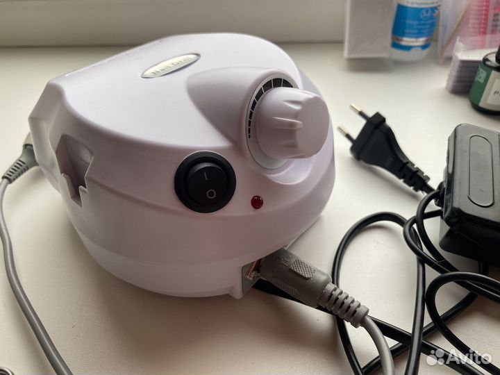 Продаю аппарат для маникюра и педикюра