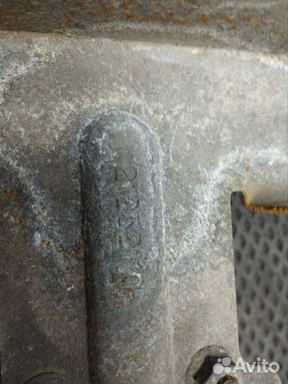 Кронштейн (крепление) Volvo FH4 21252110