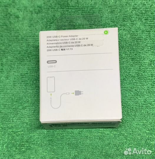 Блок зарядки для iPhone