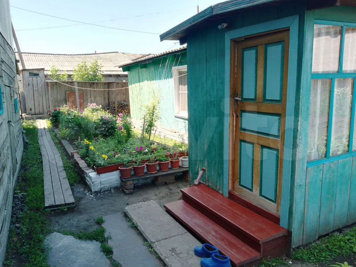 Дом 60 м² на участке 5 сот.