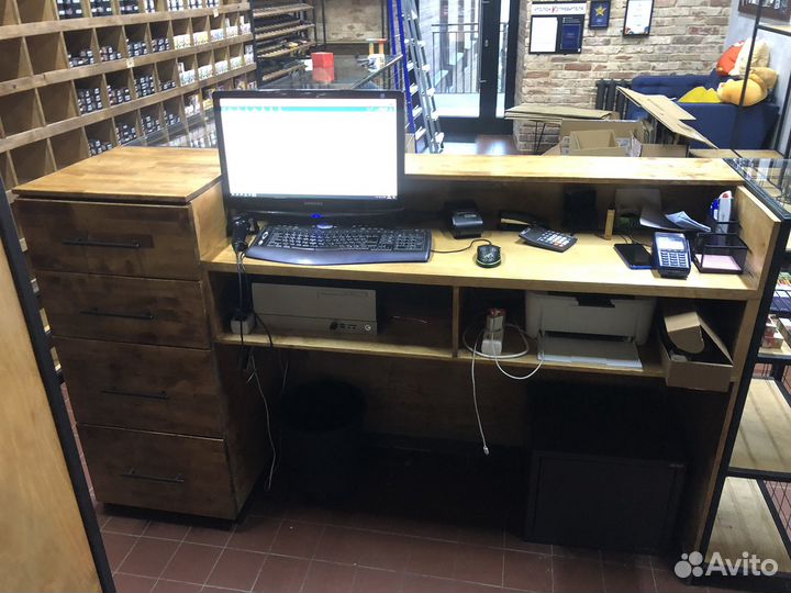 Стойка, рабочий стол