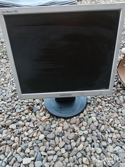 Монитор samsung