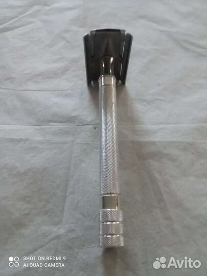 Бритвенный станок для двусторонних лезвий