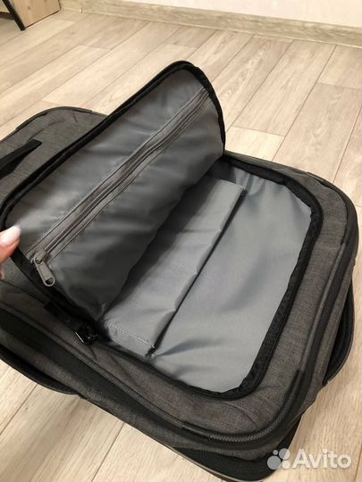 Dakine carry-on roller