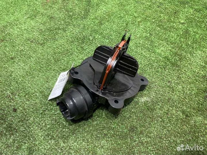 Механизм изменения длины впускного коллектора