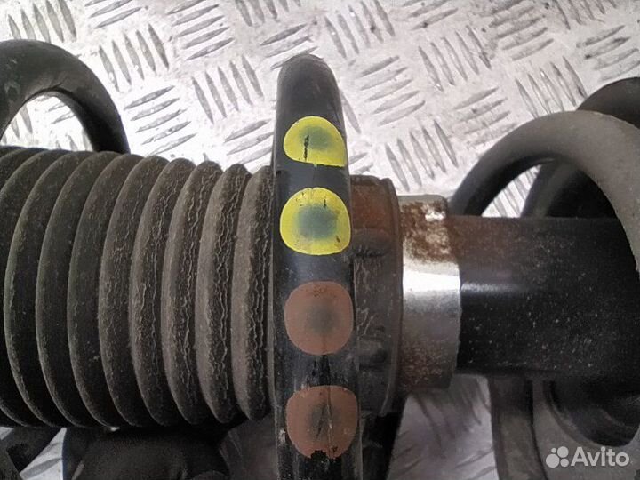 Б/У Б/У Стойка передняя левая Европа 50707078