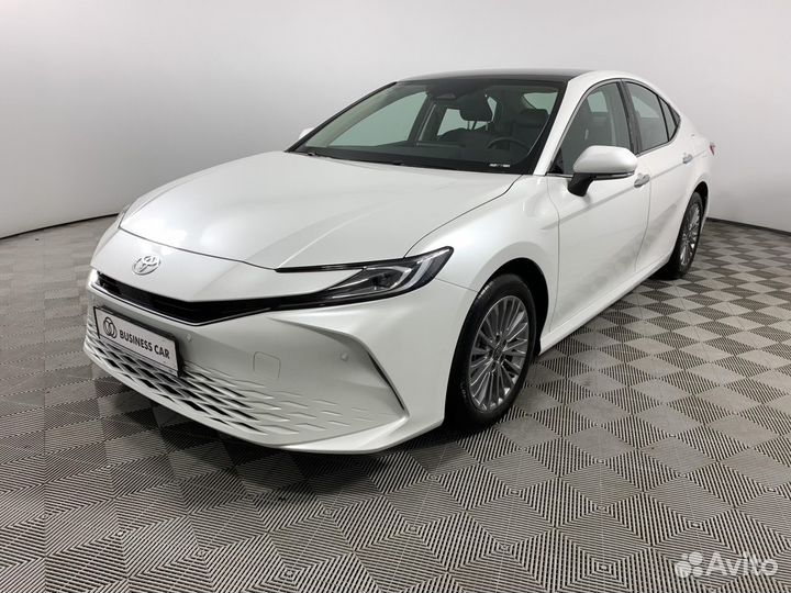 Toyota Camry 2.0 CVT, 2024