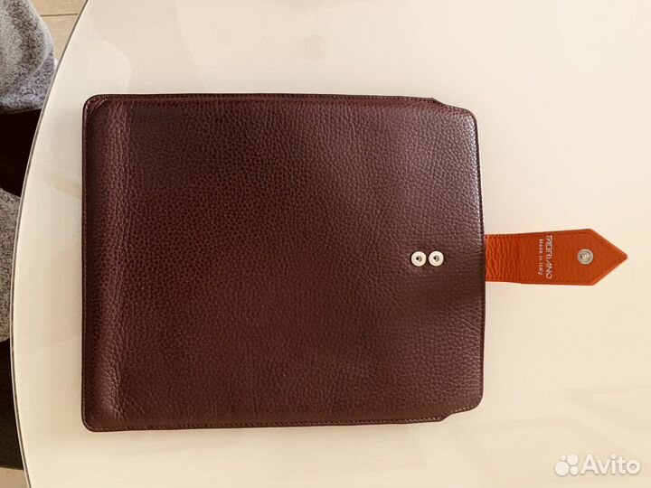 Чехол для iPad