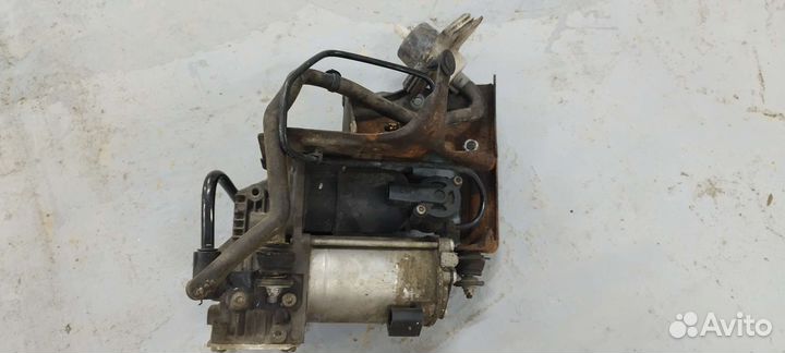 Компрессор пневмо подвески 222 Мерседес