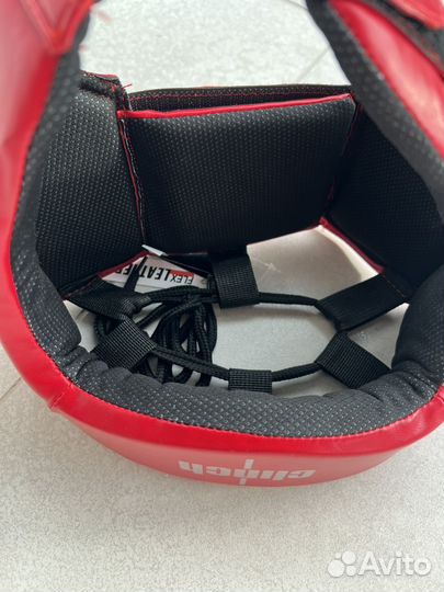 Шлем,перчатки боевые,перчатки для снарядов