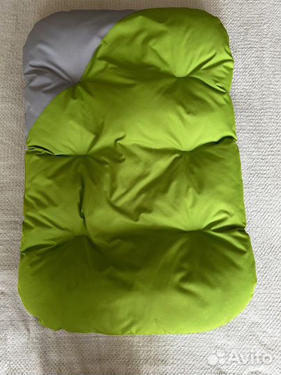 Лежанка для собак