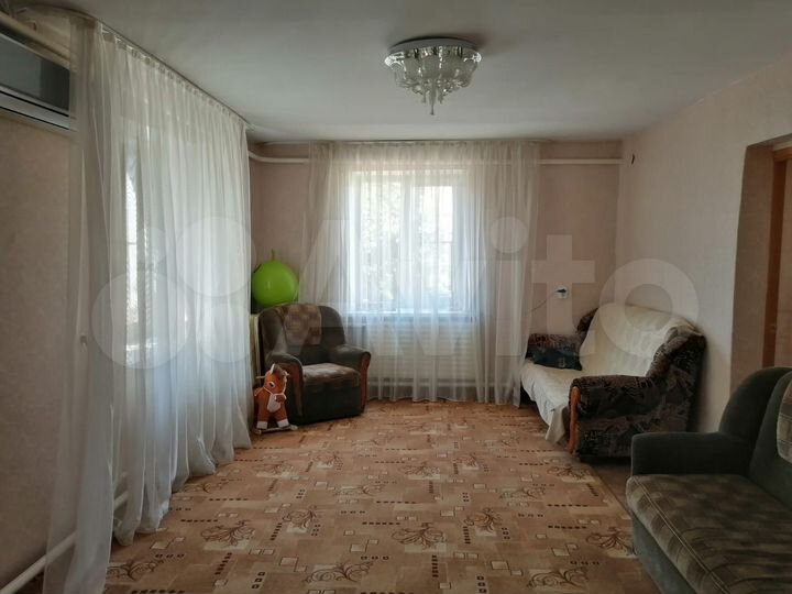 Дом 112,3 м² на участке 9 сот.