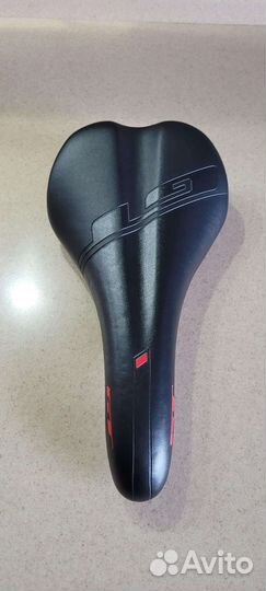 Седло для велосипеда кожаное