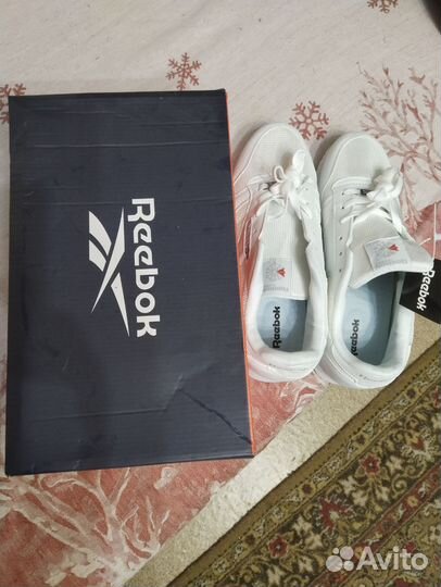 Reebok новые