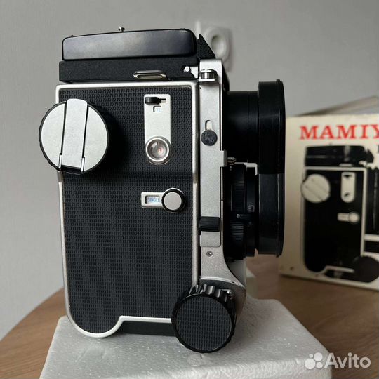 Плёночная камера mamiya C220 Professional