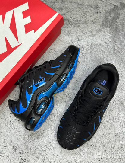 Кроссовки Nike Air Max Tn Plus