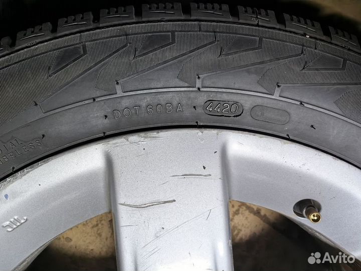 Nokian Nordman RS2 215 55 r16