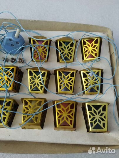 Ёлочная герлянда Золотой фанарик