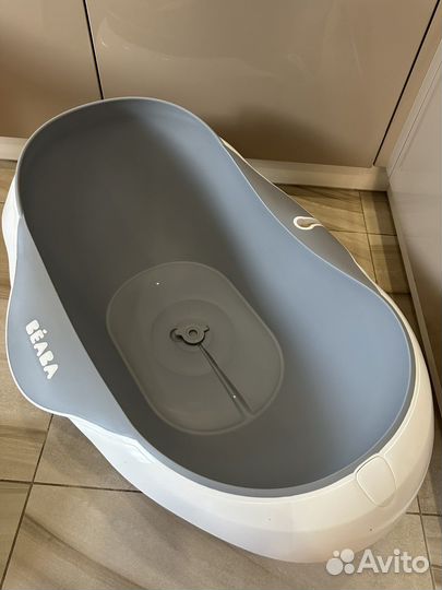 Детская ванна для купания beaba с шезлонгом