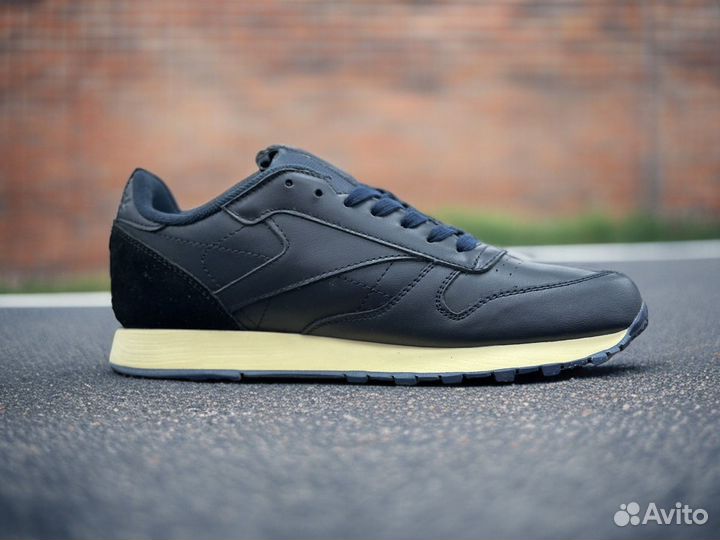 Кроссовки Reebok Classic кожаные