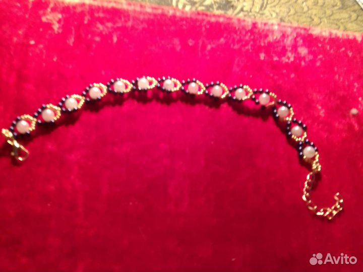 Браслет из бисера