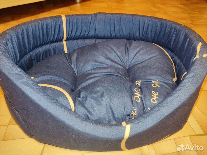 Лежанка для собак и кошек