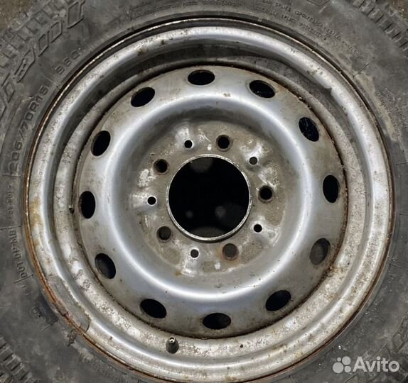 Диск на нива шевролет r15 штампованный