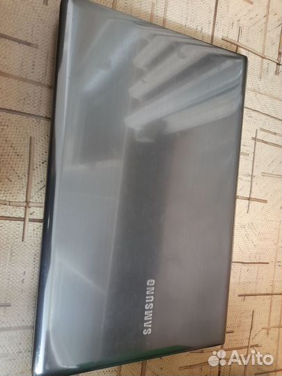 Ноутбук Samsung NP355V5C-S0NRU на запчасти