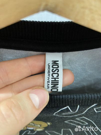 Женский свитшот Moschino М