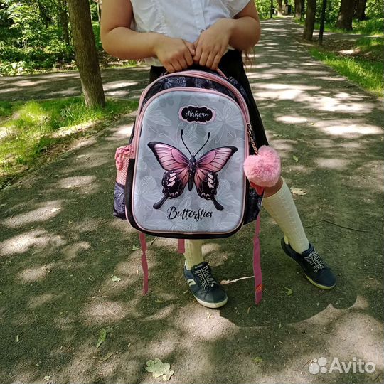 Рюкзак школьный для девочки новый