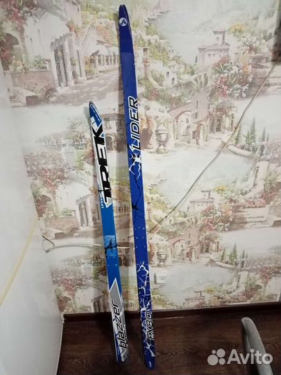 Лыжи детские 1,2 м деревянные