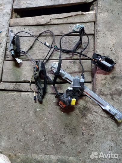 Проводка двери передней citroen c4 гранд пикассо