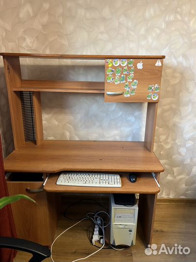 Компьютерный стол бу