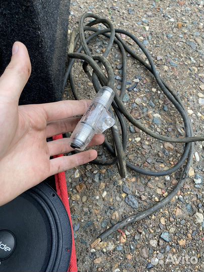 Сабвуфер, динамики, усилители и проводка