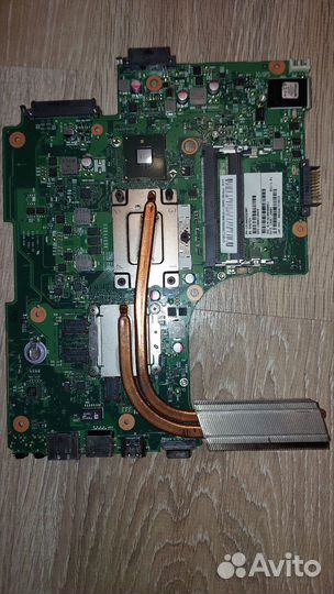Материнская плата toshiba l655. На запчасти