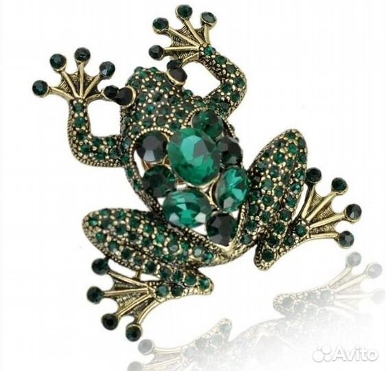 Брошь лягушка
