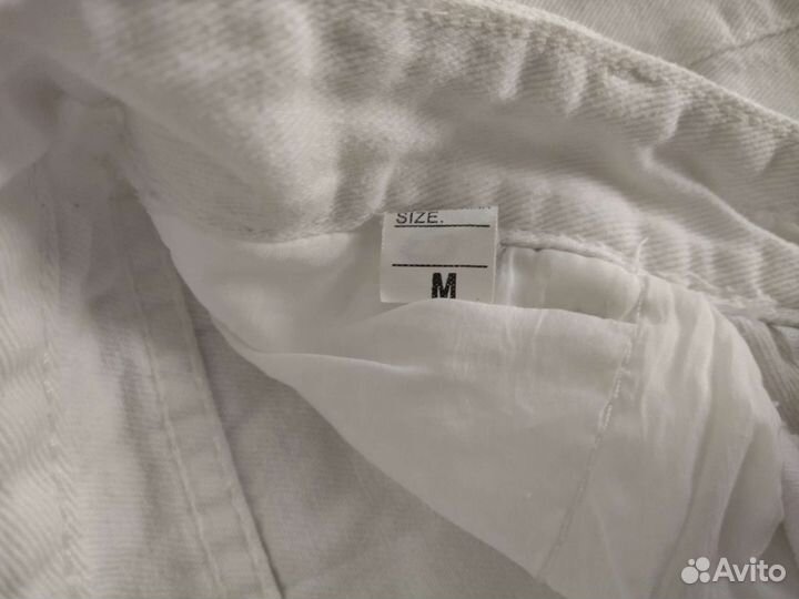 Джинсовые шорты